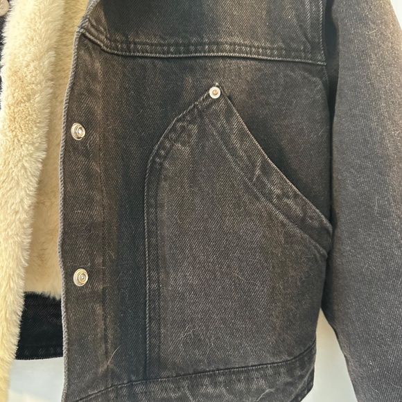 NWOT Tia Cozy Denim Jacket - Picture 9 of 11